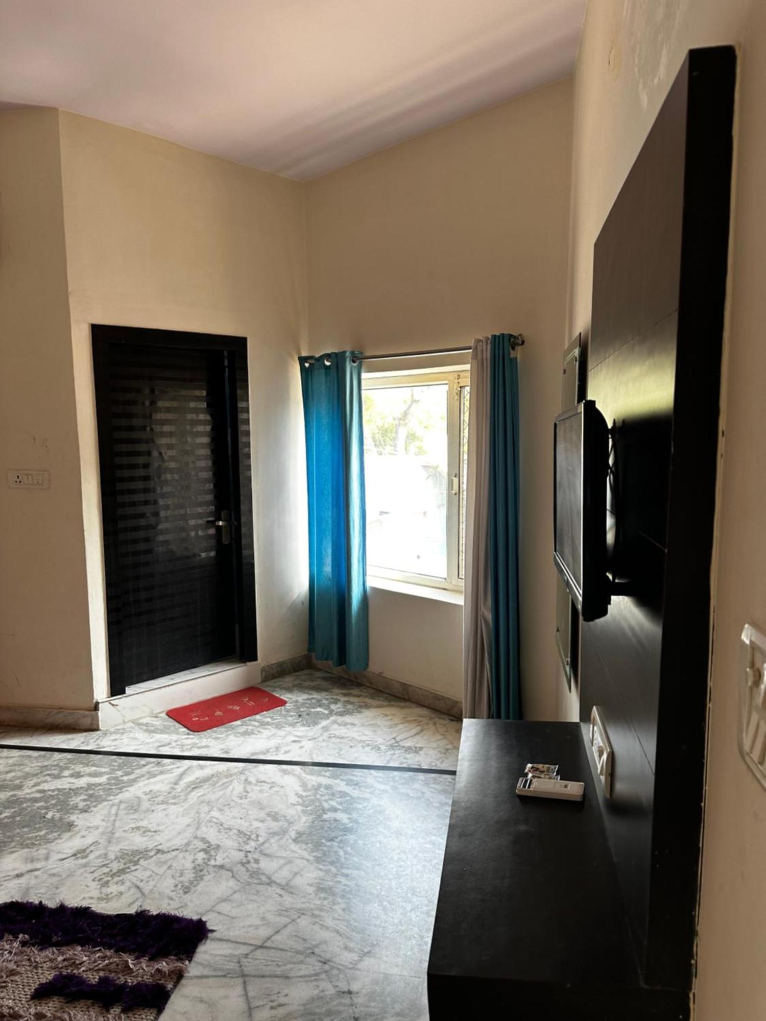 Taj Castle A Boutique Homestay Agra  Bagian luar foto