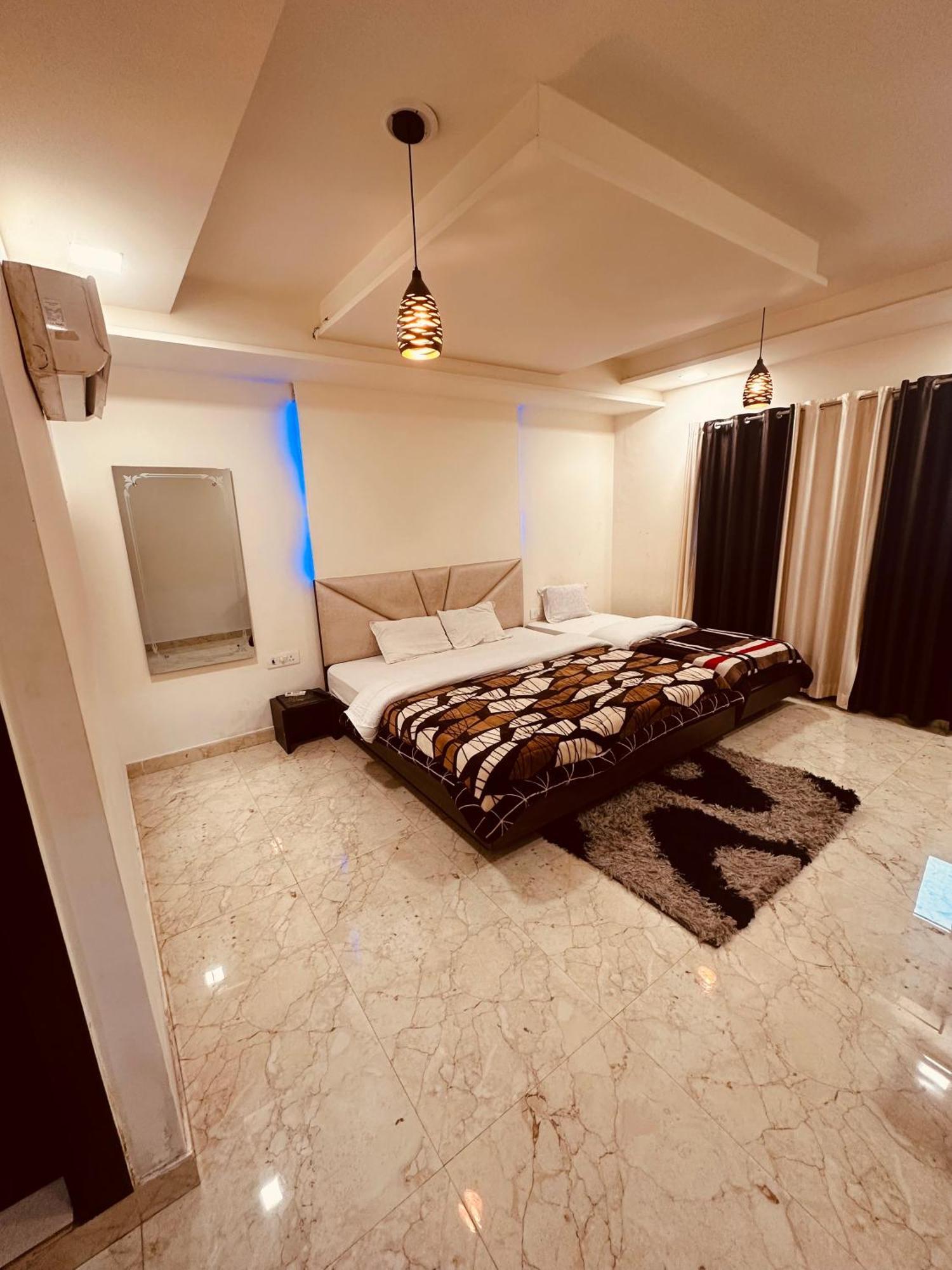 Taj Castle A Boutique Homestay Agra  Bagian luar foto