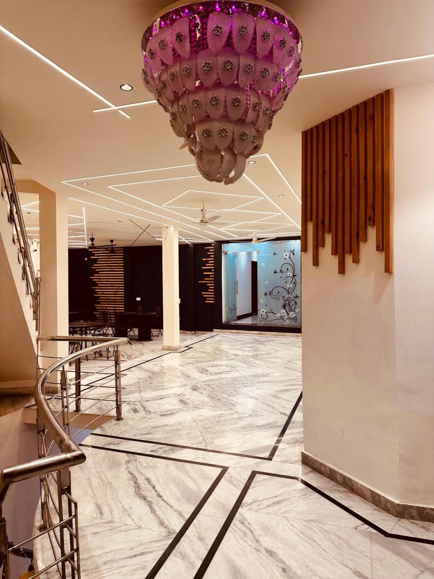 Taj Castle A Boutique Homestay Agra  Bagian luar foto